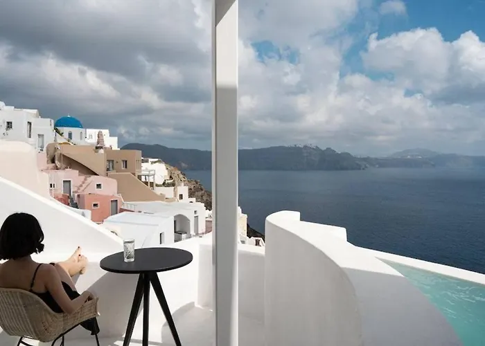 Gala -volcano View Apartment Oia (Santorini)