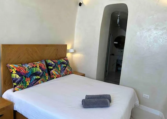 Gala -volcano View *